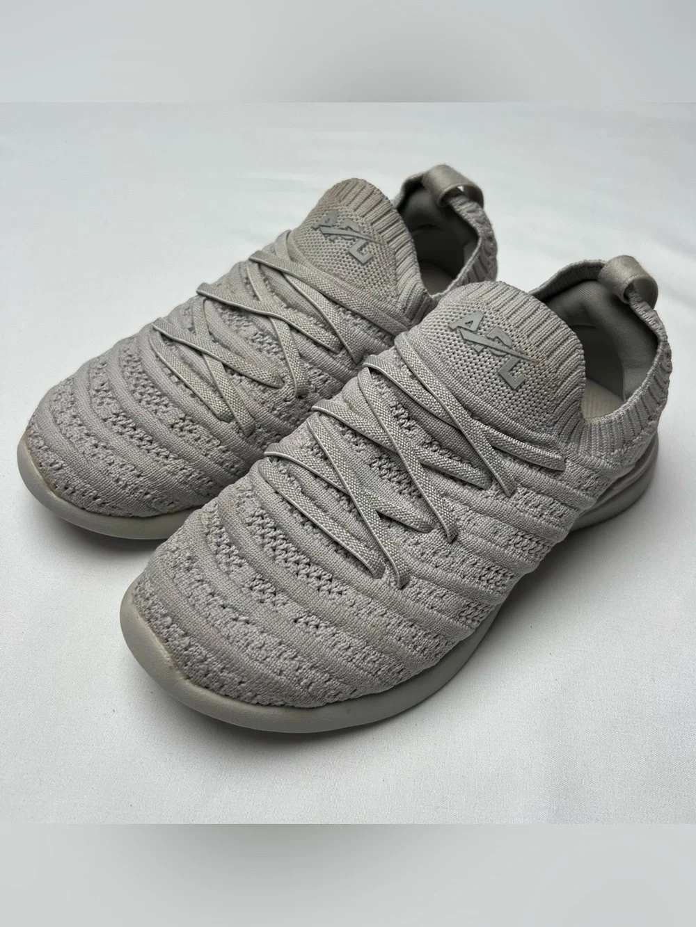 APL TechLoom Wave Grey Kids Sneakers Size 13
